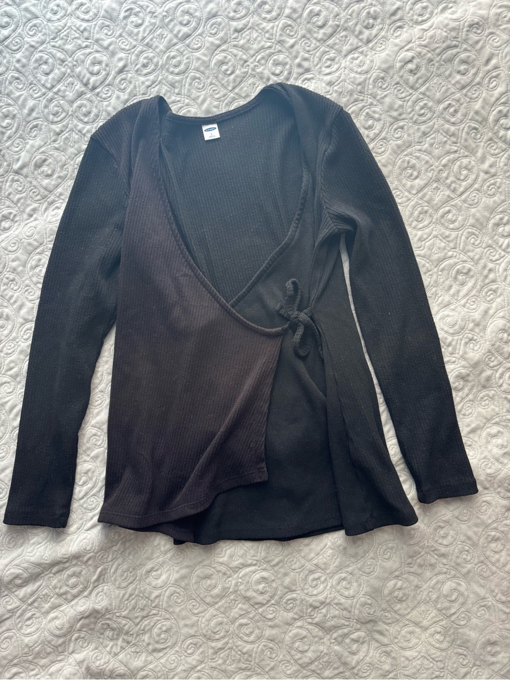 Old Navy Black Wrap-Style Long Sleeve Top